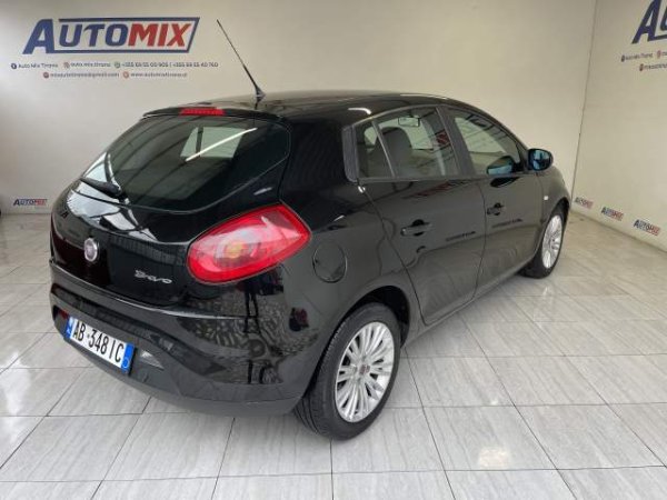 Tirane, shes makine Fiat bravo Viti 2009, 3.600 Euro