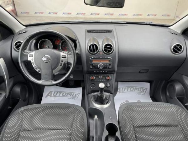 Tirane, shes xhip Nissan qashqai Viti 2009, 6.800 Euro