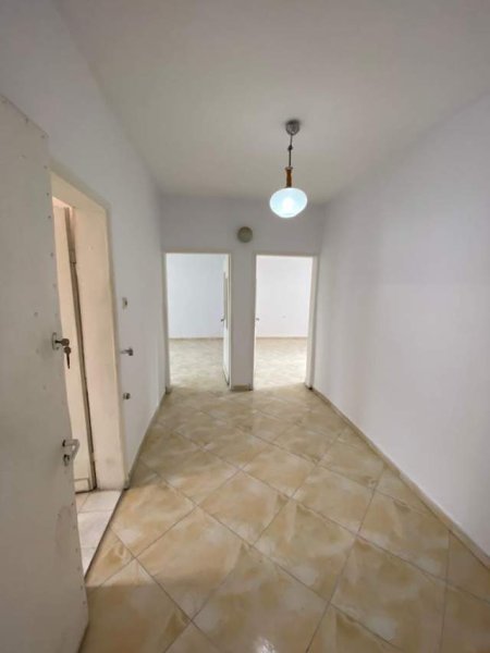 Tirane, shitet apartament 1+1+BLK Kati 4, 56 m² 55.000 Euro (shkolla Rmazan Jarani)