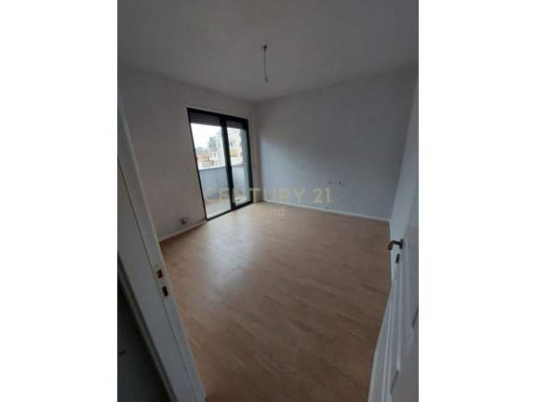 Tirane, shes apartament 2+1+BLK Kati 3, 103 m² 108.000 Euro (Kompleksi Asl Qsut)