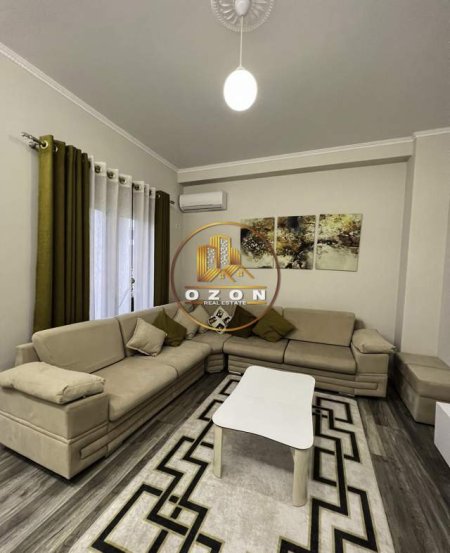 Tirane, jepet me qera apartament 1+1+BLK Kati 1, 73 m² 400 Euro (Ali Demi)