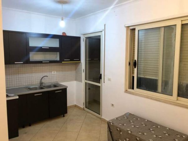 Tirane, shitet apartament 2+1+BLK Kati 7, 82 m² 78.000 Euro (astir)