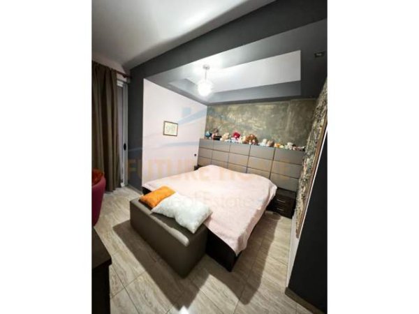 Tirane, jepet me qera 2+1+BLK Kati 5, 104 m² 350 Euro