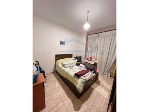 Tirane, jepet me qera 2+1+BLK Kati 5, 104 m² 350 Euro
