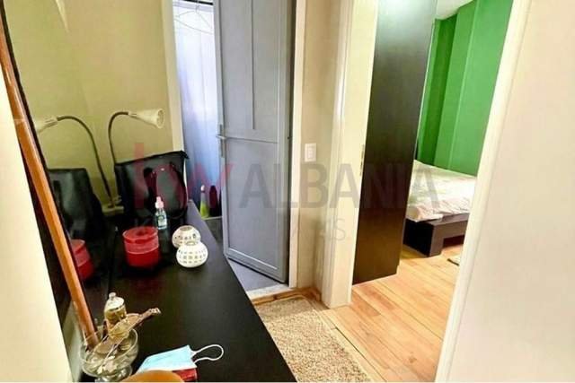 Tirane, jepet me qera apartament 1+1 Kati 5, 65 m² 350 Euro (Rruga Rrapo Hekali)