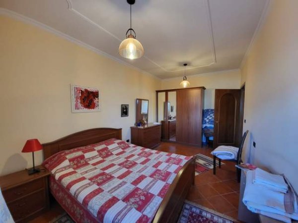 Tirane, jepet me qera apartament 2+1+A+BLK Kati 6, 120 m² 700 Euro (Rruga e Elbasanit)