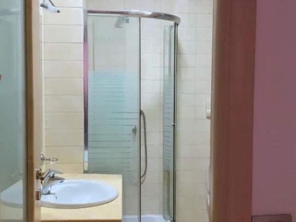 Tirane, jepet me qera apartament 2+1+A+BLK Kati 2, 90 m² 450 Euro (selvia)