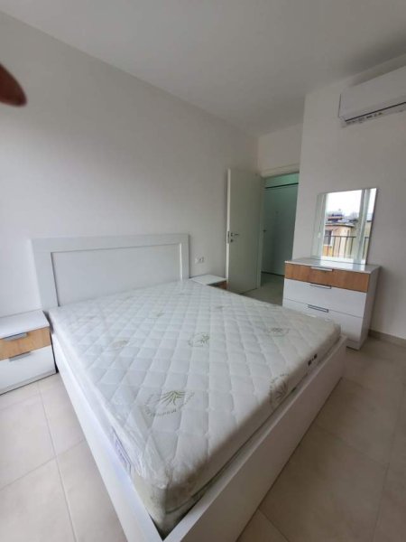 Tirane, jepet me qera apartament 1+1+BLK Kati 4, 63 m² 500 Euro (Frosina Plaku)