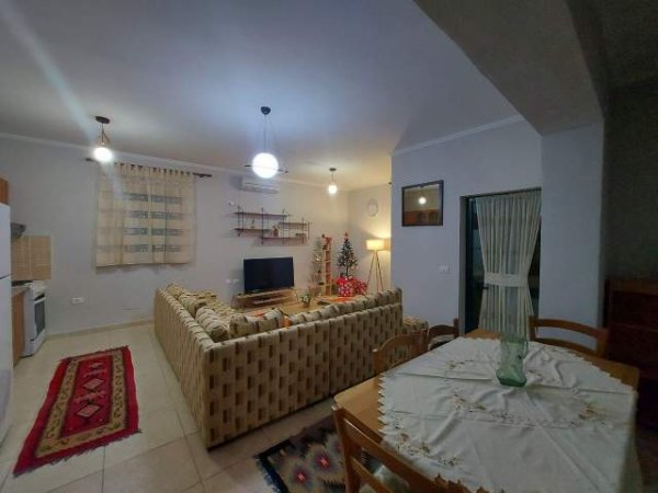 Tirane, jepet me qera apartament 2+1+BLK Kati 3, 90 m² 450 Euro (kopeshti zoologjik)
