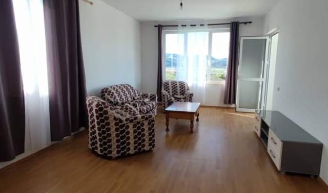 Tirane, shes shtepi 3+1+A+BLK Kati 0, 1.480 m² 185.000 Euro (Ndroq)