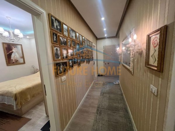 Tirane, shitet apartament 2+1+Ballkon Kati 2, 109 m² 155.000 € (Unaza e Re)