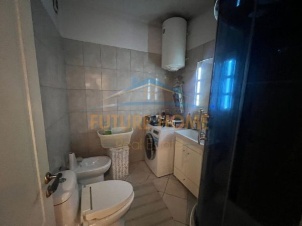 Tirane, shitet apartament 2+1+Ballkon Kati 2, 109 m² 155.000 € (Unaza e Re)