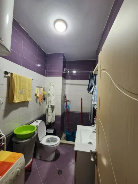 Tirane, shitet apartament 1+1 Kati 3, 70 m² 165.000 € (Kopshti Zologjik)