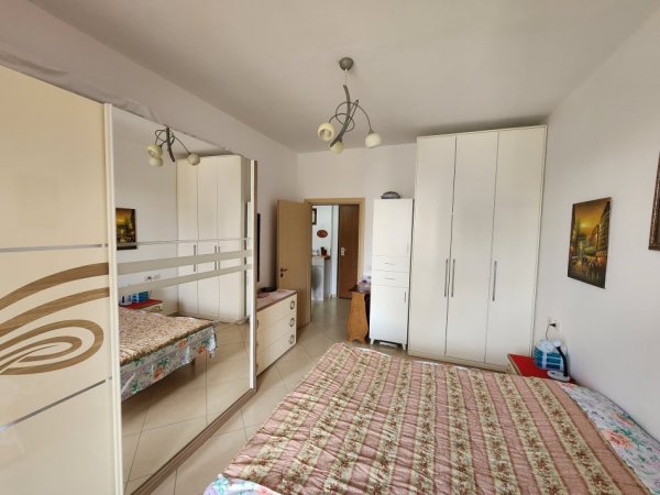 Tirane, shitet apartament 1+1 Kati 3, 70 m² 165.000 € (Kopshti Zologjik)