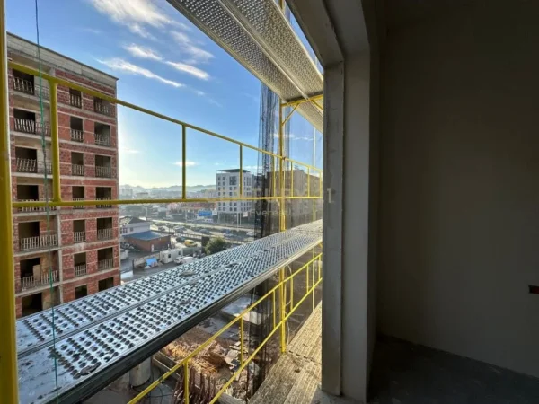 Tirane, shitet apartament 2+1+Ballkon Kati 4, 89 m² 103.000 € (casa italia)