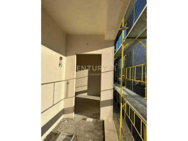 Tirane, shitet apartament 2+1+Ballkon Kati 4, 89 m² 103.000 € (casa italia)