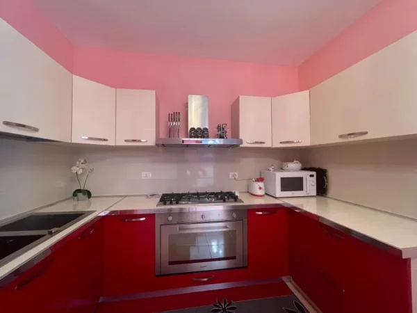 Durres, shitet apartament 2+1 Kati 6, 158.000 € 