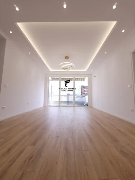 Tirane, shitet apartament 2+1 Kati 7, 95 m² 210.000 € (ZOGU I ZI)