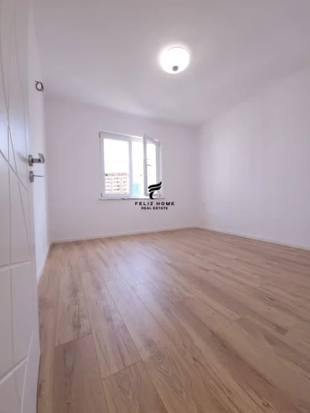 Tirane, shitet apartament 2+1 Kati 7, 95 m² 210.000 € (ZOGU I ZI)
