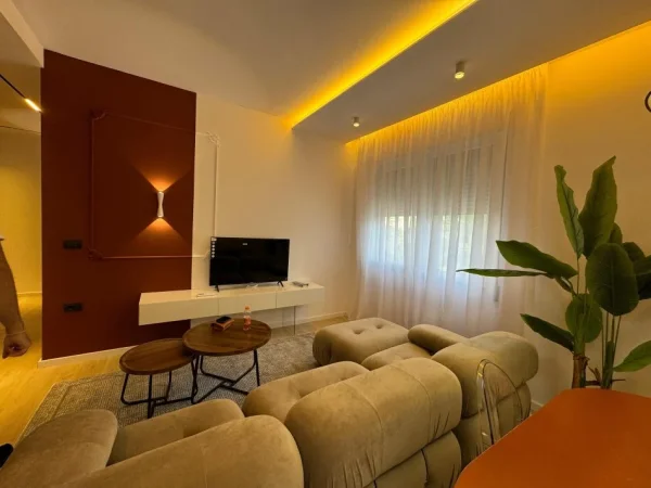 Tirane, shitet apartament 1+1 Kati 5, 66 m² 155.000 € (Komuna e Parisit)