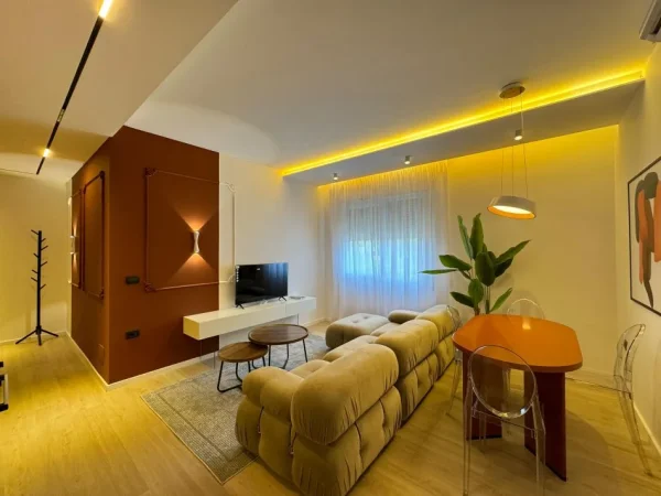 Tirane, shitet apartament 1+1 Kati 5, 66 m² 155.000 € (Komuna e Parisit)