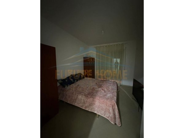 Tirane, shitet apartament 2+1 Kati 5, 95 m² 130.000 € (Unaza e Re)
