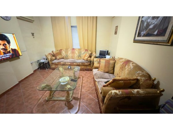 Tirane, shitet apartament 1+1 Kati 10, 67 m² 140.000 € (Rruga Reshit Petrela)