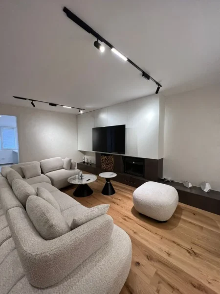 Tirane, shitet apartament 3+1+Aneks+Ballkon Kati 5, 301 m² 680.000 € (liqeni i thate)