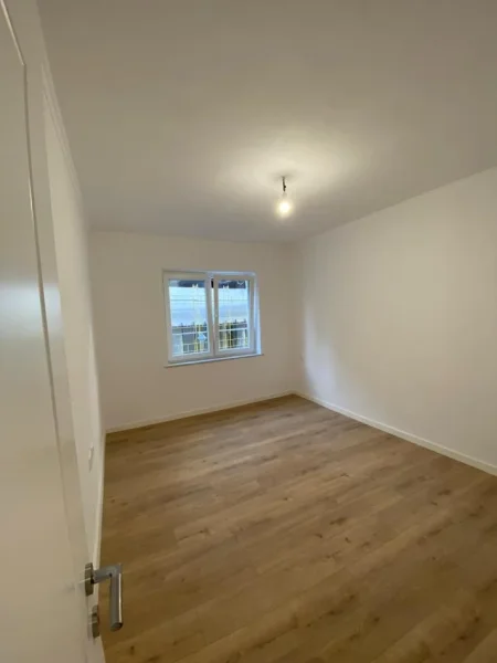 Tirane, shitet apartament 2+1+Ballkon Kati 2, 94 m² 185.000 € (Blloku i Ambasadave)