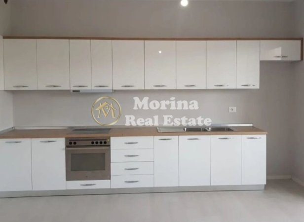 Tirane, jepet me qera apartament 2+1 Kati 3, 105 m² 520 € (Riven Rezidenc)