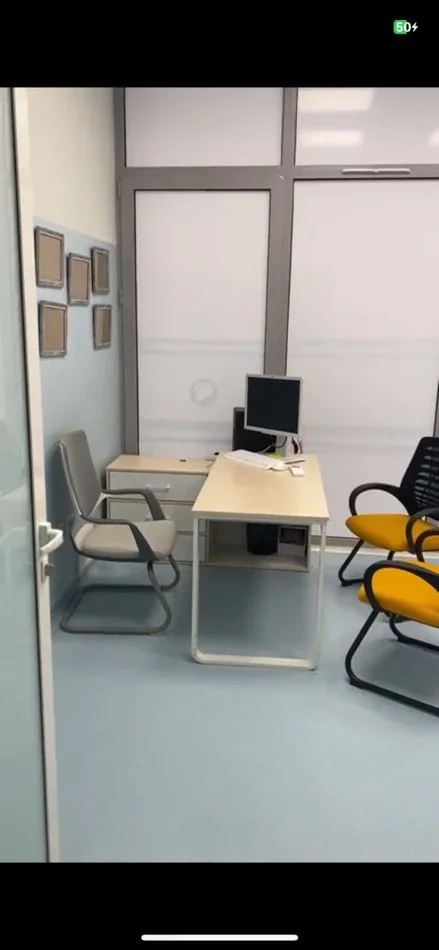 Tirane, shitet dyqan Kati 0, 132 m² 528.000 € (KOMUNA E PARISIT)