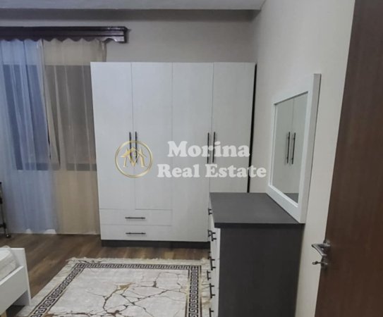 Tirane, jepet me qera apartament 2+1 Kati 4, 105 m² 800 € (Myslym Shyri)