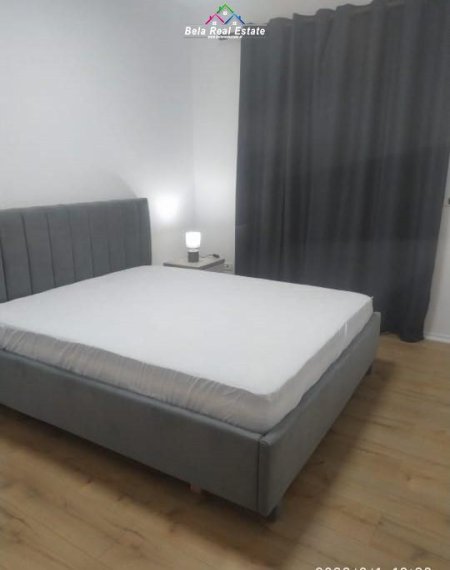 Tirane, jepet me qera apartament 1+1 Kati 5, 60 m² 600 € (qender)