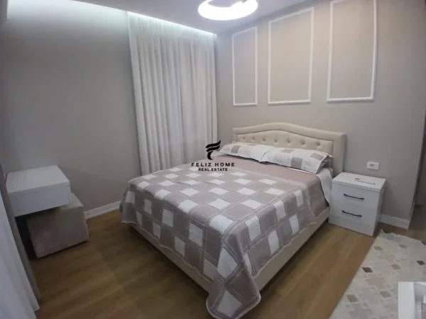 Tirane, jepet me qera apartament 2+1 Kati 1, 78 m² 750 € (ISH FUSHA E AVIACIONIT)