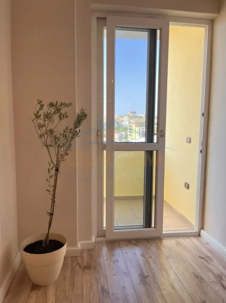 Durres, Plazh Iliria, shitet apartament 1+1 Kati 4, 63 m² 83.000 € (Plazh Iliria)