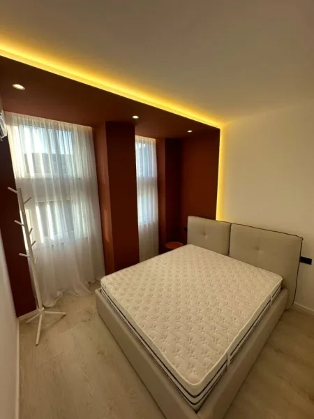 Tirane, shitet apartament 1+1+Aneks+Ballkon Kati 4, 48 m² 130.999 € (Komuna e Parisit)