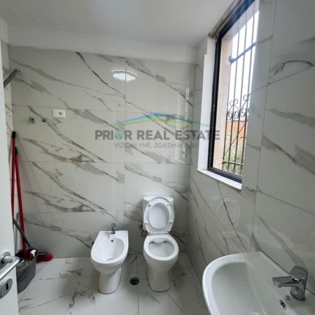 Tirane, shitet apartament 2+1 Kati 1, 75 m² 187.000 € (Myslym Shyri)