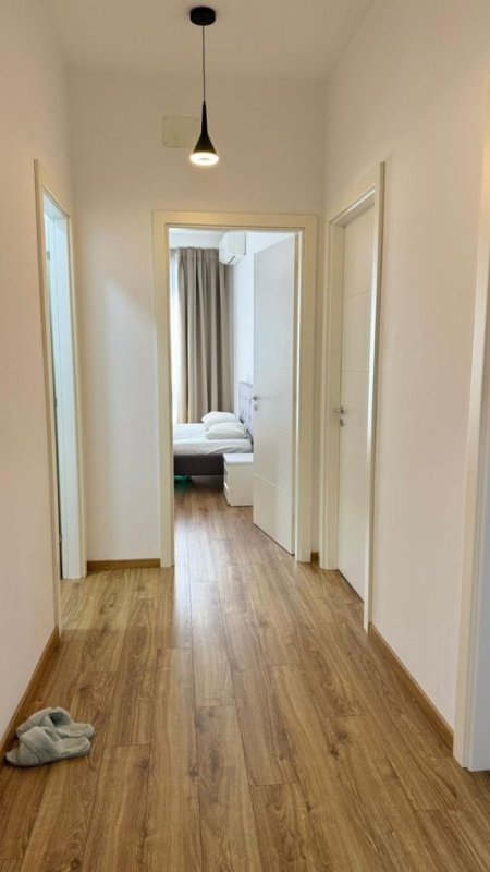 Tirane, jepet me qera apartament 1+1+Aneks+Ballkon Kati 5, 95 m² 1.200 € (Pranë Stadiumit Air Albania)
