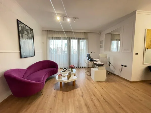 AMBJENT BIZNESI ME QERA NE BLLOK