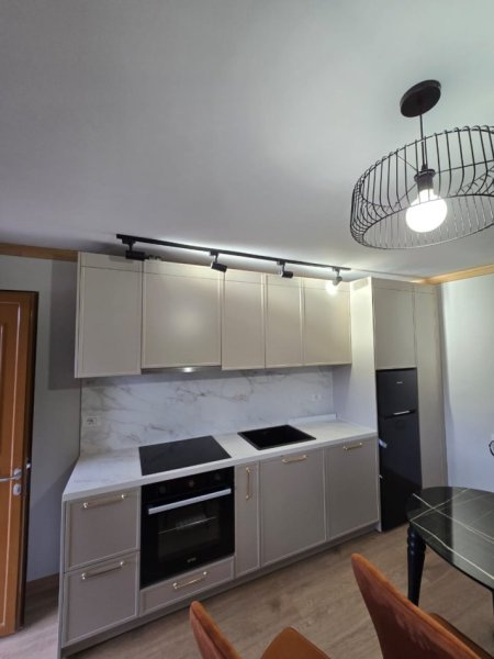 Korce, shitet apartament 3+1 , 133 m² 370.000 € (Voskopoje)