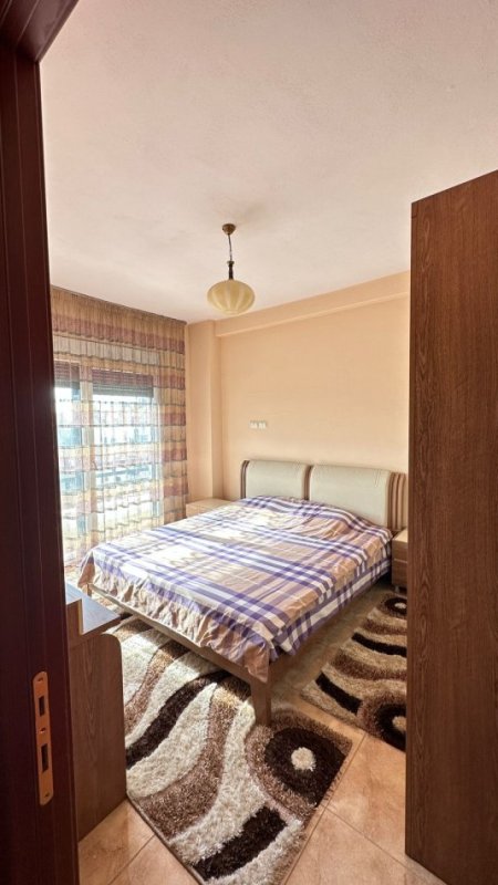 Tirane, jepet me qera apartament 2+1 Kati 5, 86 m² 650 € (Rruga Dritan Hoxha)