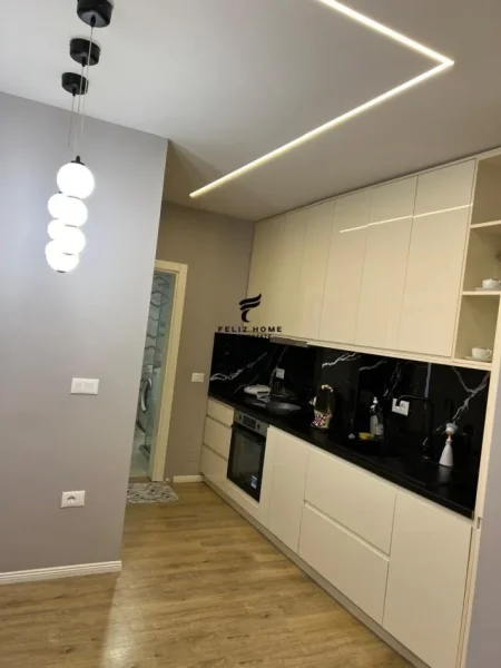 Tirane, shiten 2 apartamente 1+1 Kati 2, 120 m² 312.000 € (KOMUNA E PARISIT)