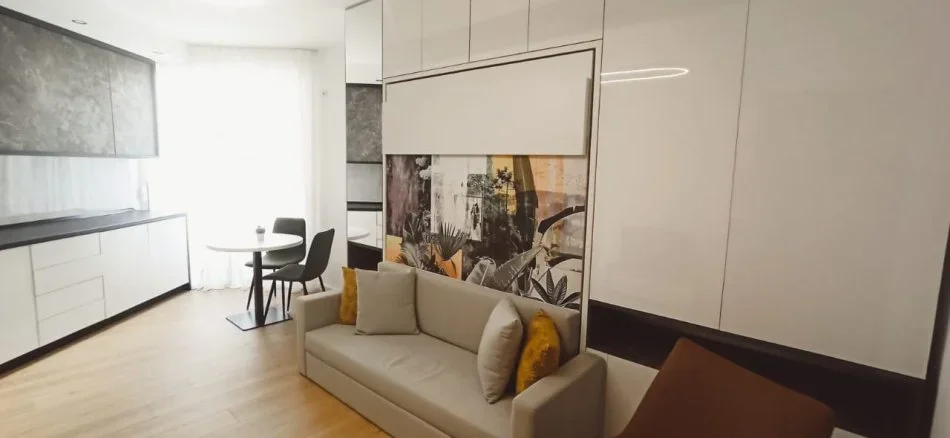 SHITET: Garsoniere 100% E Re / E Pabanuar Me Pare (36m2) 📍 Perballe Kristal Center - Komuna | Investim Premium ****  82.000€