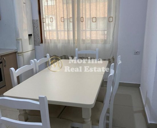 Tirane, jepet me qera apartament 3+1 Kati 3, 140 m² 500 € (Astir)