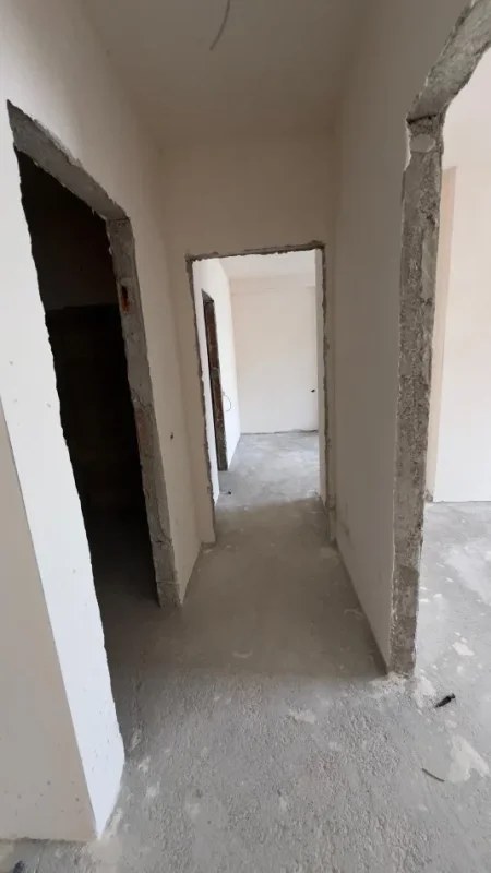 Tirane, shitet apartament 2+1 Kati 9, 100 m² 155.000 € (Oxhaku)