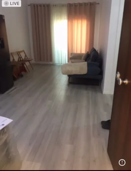 shitet , (Kodra e Diellit)