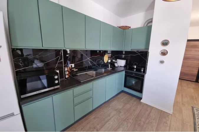 Tirane, shitet apartament 2+1+Ballkon Kati 7, 87 m² 119.000 € (Rruga Gryka e Kacanikut, Autostrada Tirana Durres)