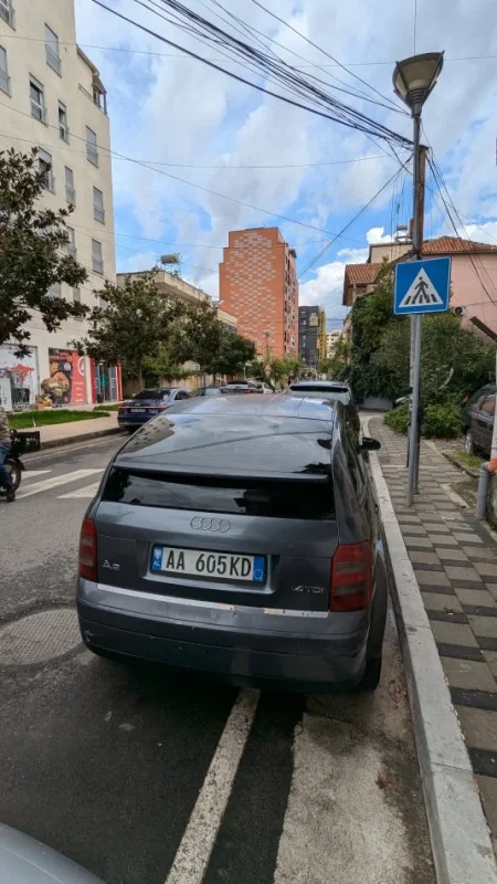 Shes Audi A2, 1.4 TDi manuale, 229,000km, 1500 EUR Nafte