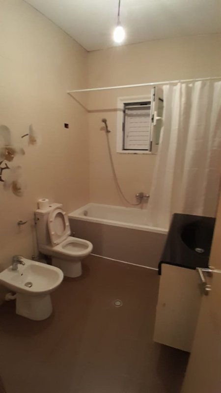 Tirane, jepet me qera apartament 2+1 Kati 1, 112 m² 400 € (Sanatorium)