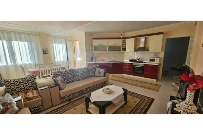 Tirane, shitet apartament 2+1 , 120 m² 130.000 € (Fresku - Rruga e Thesarit)